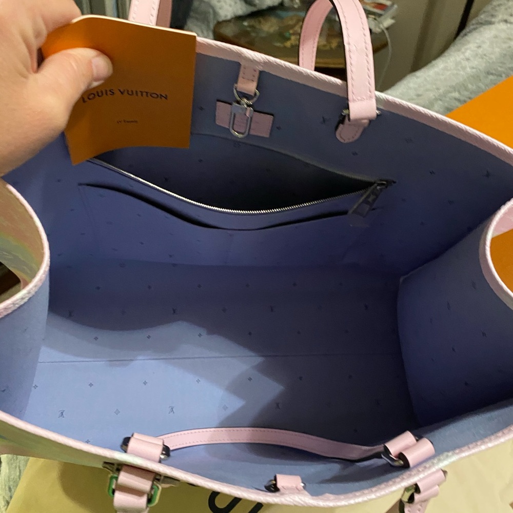 Louis Vuitton onthego - Picture 8 of 8